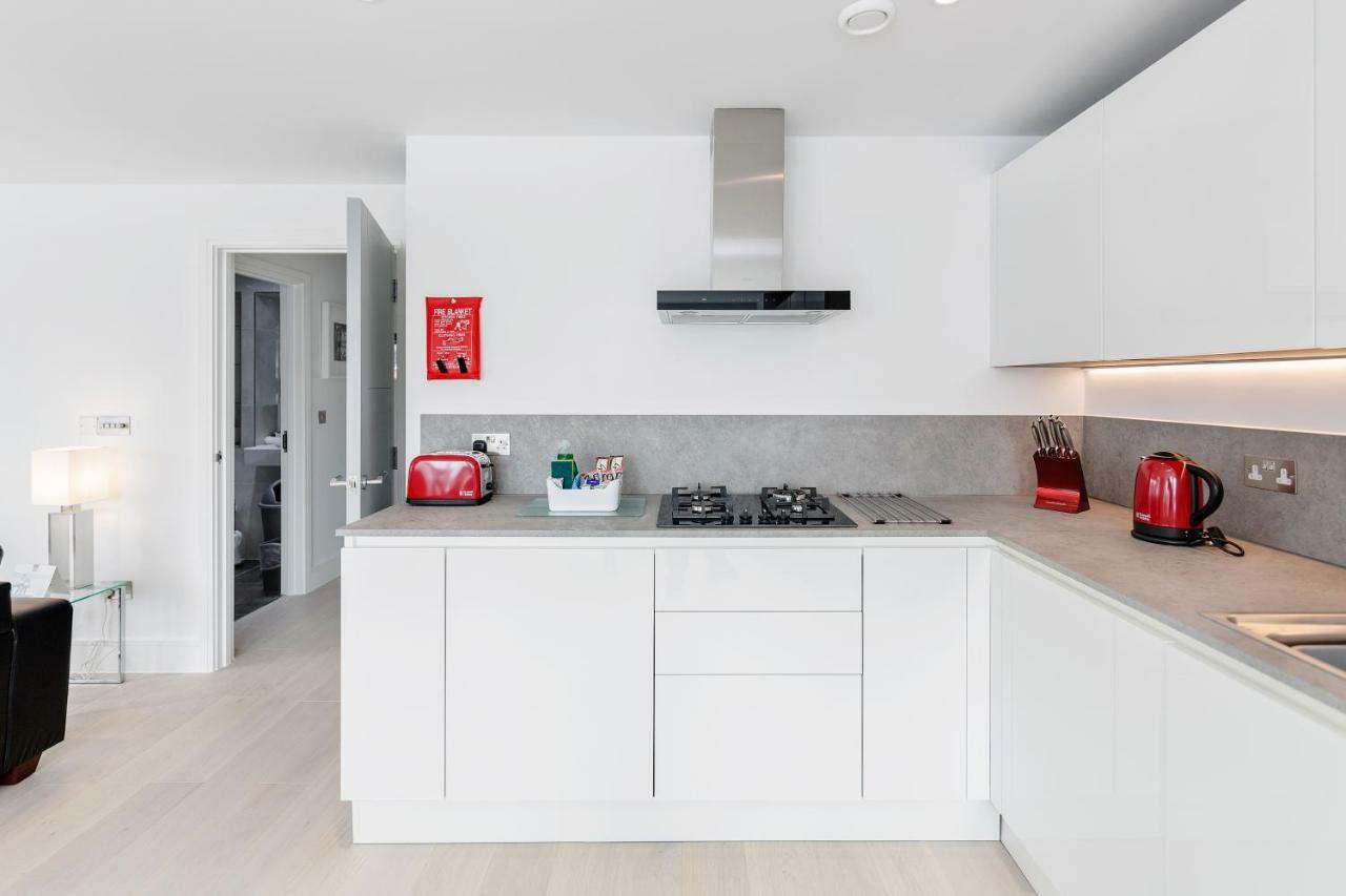 Roomspace Serviced Apartments- Walpole Court Ealing Esterno foto